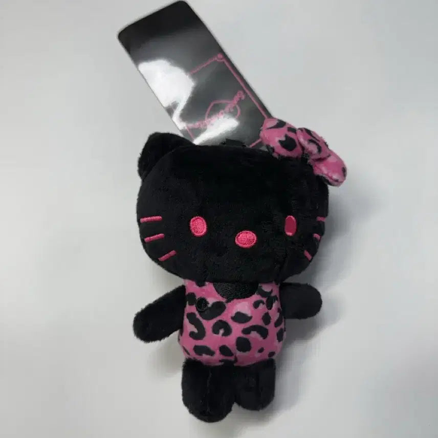 [BUNJANG] Sanrio Black Leopard Hello Kitty Keyring / 산리오 블랙 호피 헬로키티 인형 키링