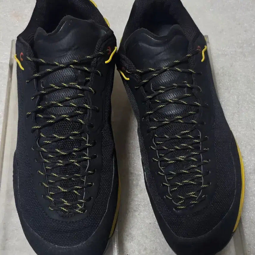 [BUNJANG] La Sportiva TX Guide Approach Shoes 270mm / 라스포르티바 경등산화 트레킹화 어프로치화 릿지창 270