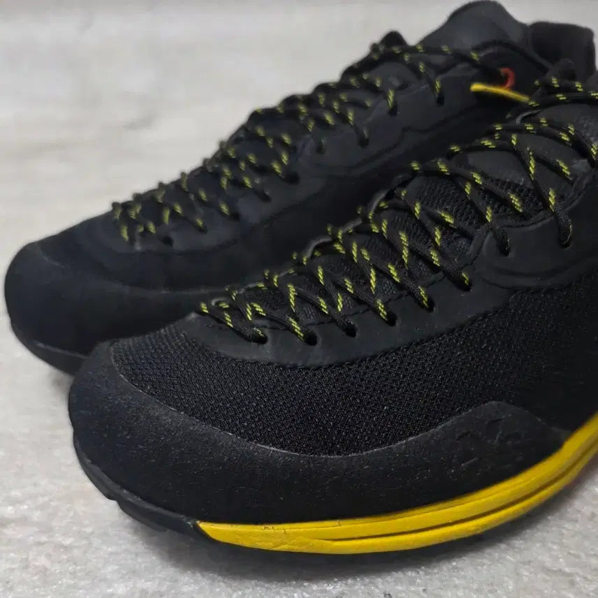 [BUNJANG] La Sportiva TX Guide Approach Shoes 270mm / 라스포르티바 경등산화 트레킹화 어프로치화 릿지창 270