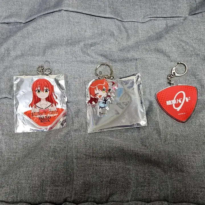 [BUNJANG] Bocchi the Rock! Ikuyo Kita Acrylic Keychain Bundle Set / 급처 봇치더록 키타 이쿠요 아크릴 키링 일괄 처분