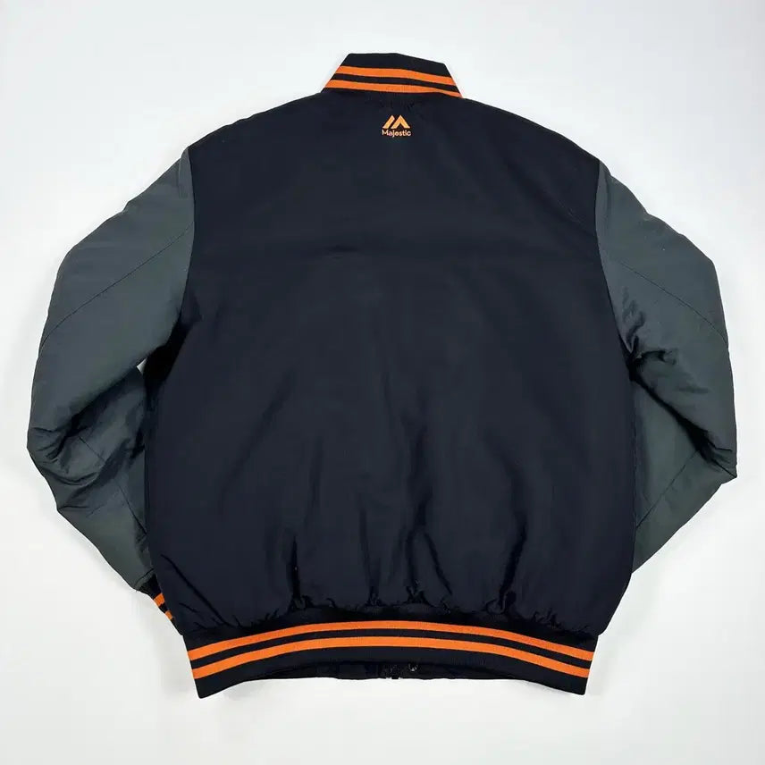 [BUNJANG] Majestic USA Flag Black Varsity Stadium Jumper (M) / 마제스틱 성조기 블랙 바시티 스타디움 점퍼 (M)