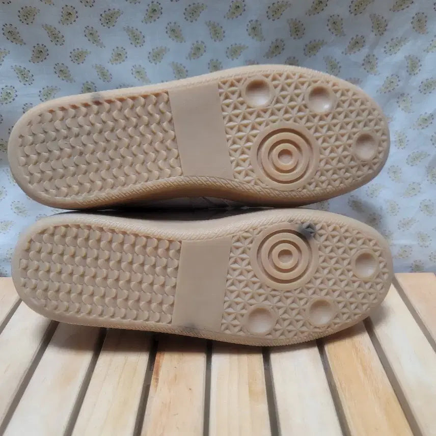 [BUNJANG] Wakiwilly Origin Sneakers - Ecru - Women&