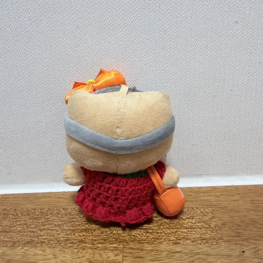 [BUNJANG] Hello Kitty Haenyeo Doll Keychain / 헬로키티 해녀 인형키링