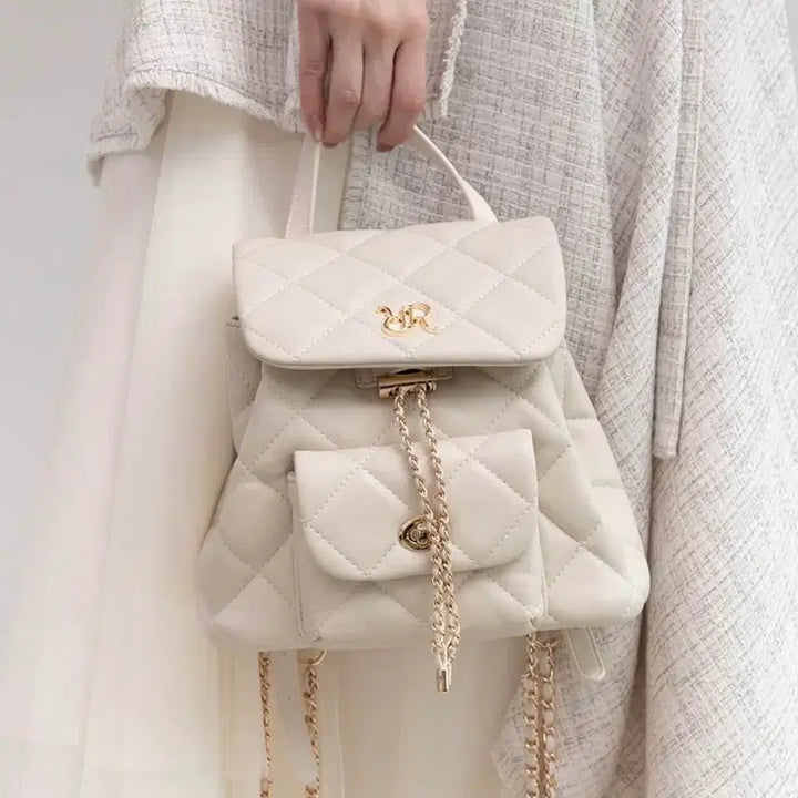[BUNJANG] RANDA Quilted Backpack Ivory / 란다 RANDA 퀼팅 퀄팅 백팩 아이보리 스나계 양지뢰 오토나계 양산형