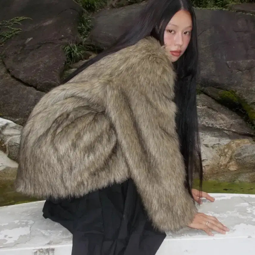 [BUNJANG] Flare Up Fur Jacket (Brown) / 플레어업 퍼 자켓(브라운)