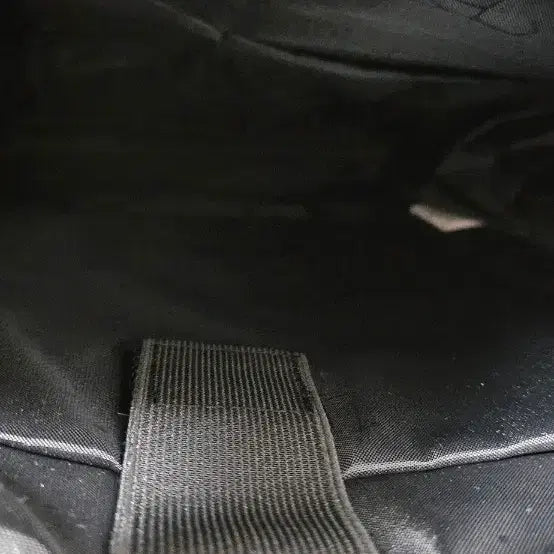 [BUNJANG] National Geographic Black Backpack / 내셔널지오그래픽 블랙 백팩