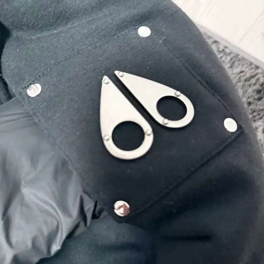 [BUNJANG] Moose Knuckles Bunny Sweater / 무스너클 버니스웨터 s