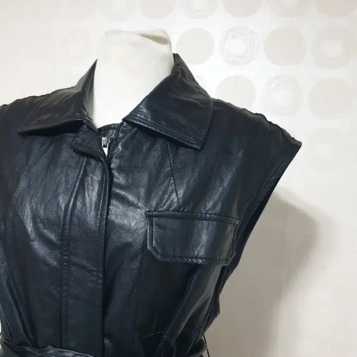 [BUNJANG] Black Leather Vest / 가죽조끼55/블랙조끼55/가죽블랙조끼55