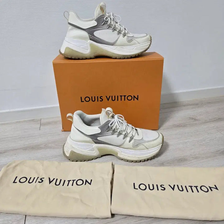 [BUNJANG] Louis Vuitton Pulse Run Away Sneakers 265 / (정품) 루이비통 펄스 런어웨이 스니커즈 265