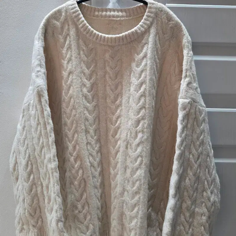 [BUNJANG] Cable Knit Two-Piece Set / 보세)케이블 니트 상하의 꽈배기 세트 반바지 셋업 투피스 55~66