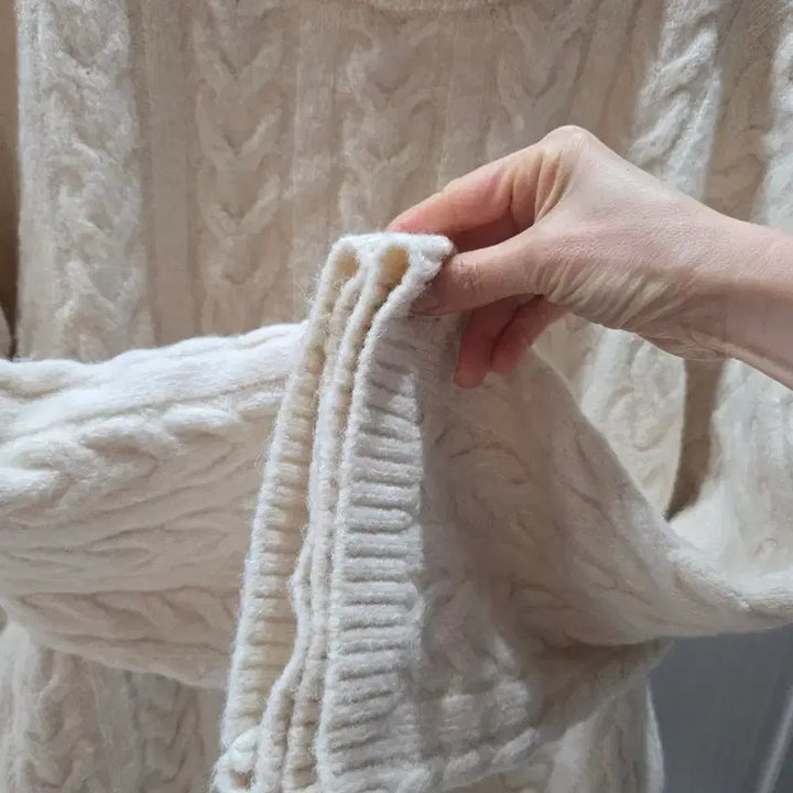 [BUNJANG] Cable Knit Two-Piece Set / 보세)케이블 니트 상하의 꽈배기 세트 반바지 셋업 투피스 55~66