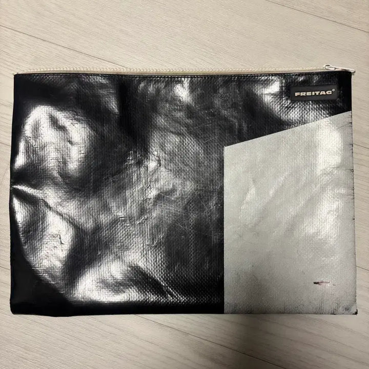 [BUNJANG] Freitag Dan Pouch / 프라이탁 댄 파우치 팝니나