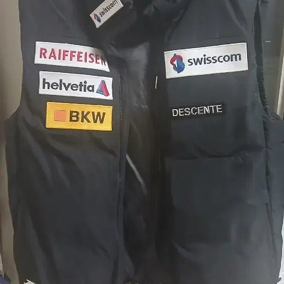 [BUNJANG] Descente Padded Vest / 데상트 패딩 조끼