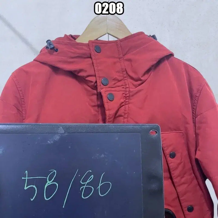 [BUNJANG] L 씨피 컴퍼니 레트로 00S 고글 패딩 / L 씨피 컴퍼니 레트로 00S 고글 패딩