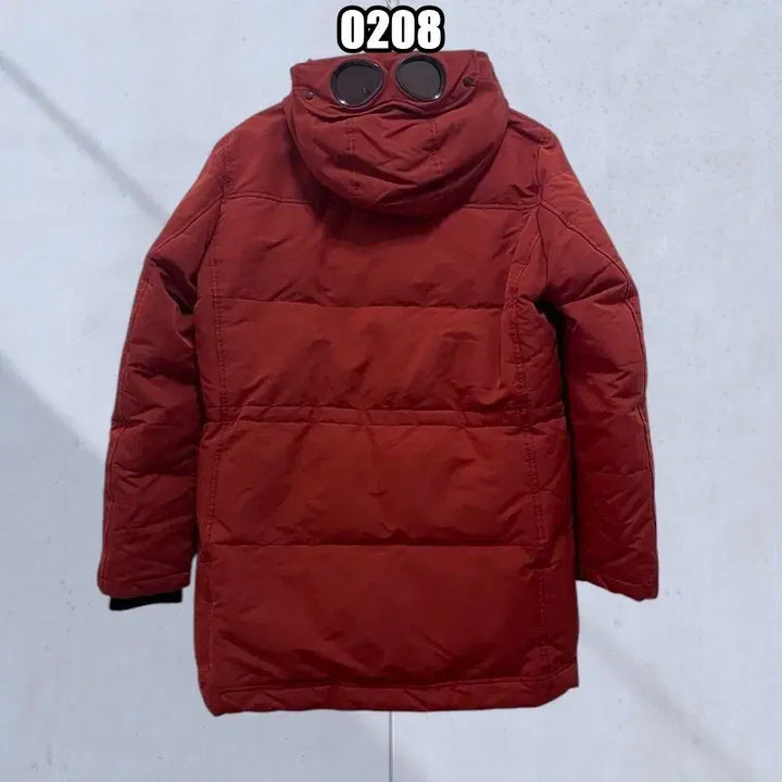 [BUNJANG] L 씨피 컴퍼니 레트로 00S 고글 패딩 / L 씨피 컴퍼니 레트로 00S 고글 패딩