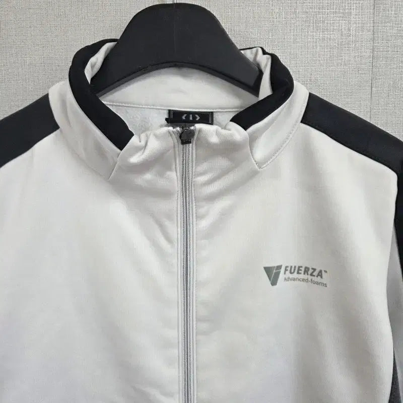 [BUNJANG] FUERZA 95 White Track Jacket / FUERZA 공용95 화이트 트랙 자켓 L9881