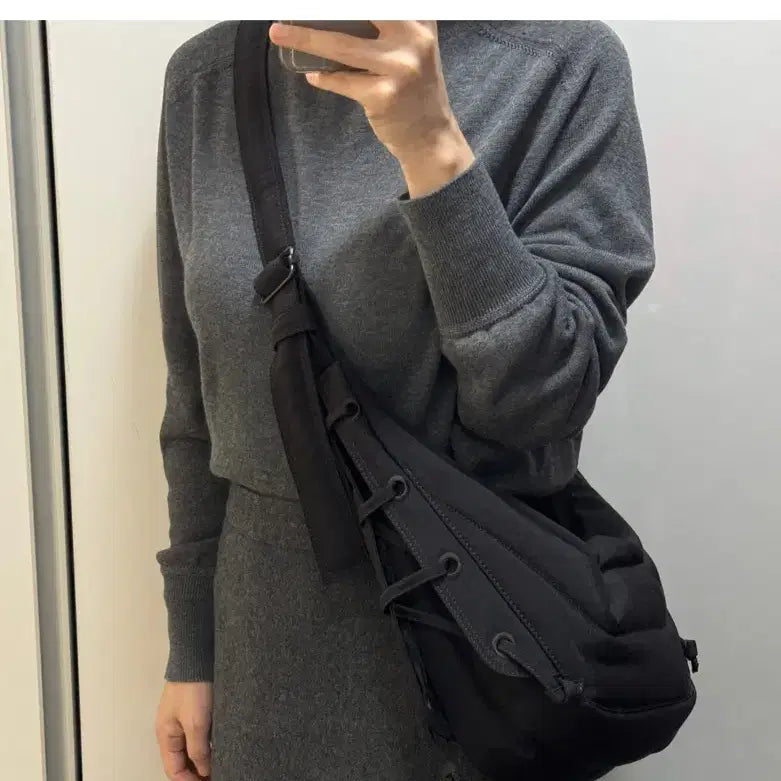 [BUNJANG] Lemaire Soft Game Bag Small / 르메르 소프트 게임백 블랙 스몰