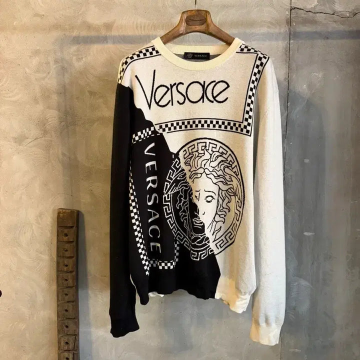 [BUNJANG] Versace Knit 110 / 베르사체 니트 남성110