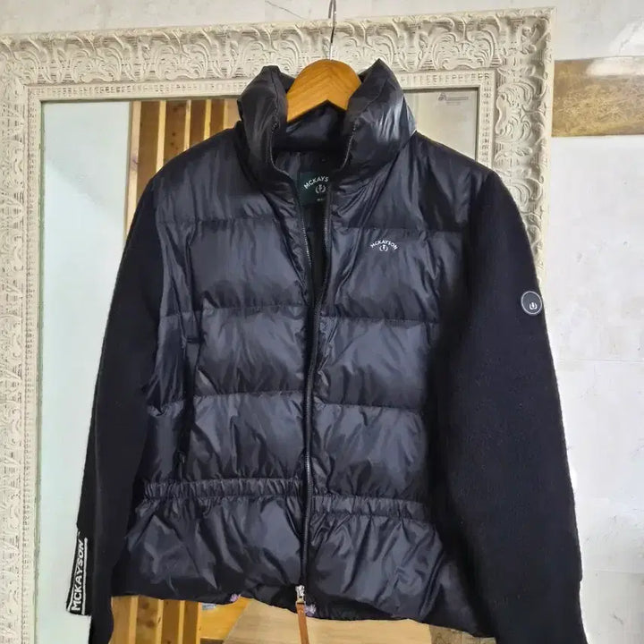 [BUNJANG] MCKAYSON Down Padded Jacket Black / MCKAYSON 맥케이슨 다운 패딩 점퍼 블랙