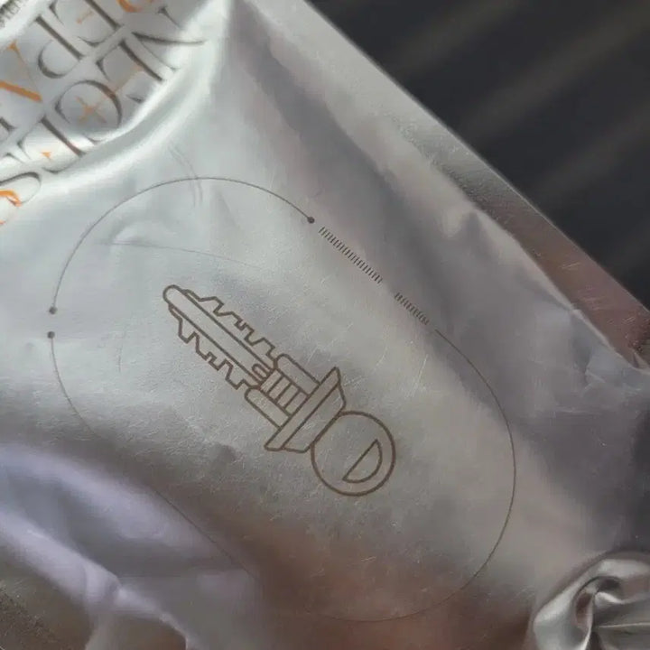 [BUNJANG] Reverse 1999 Lucy NASA Keyring / 리버스1999 루시 나사 키링