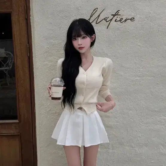 [BUNJANG] Ivory Black V-neck Knit Cardigan / 상태좋음) 블랙컬러 긴팔 니트 가디건 브이넥 봄가을 간절기