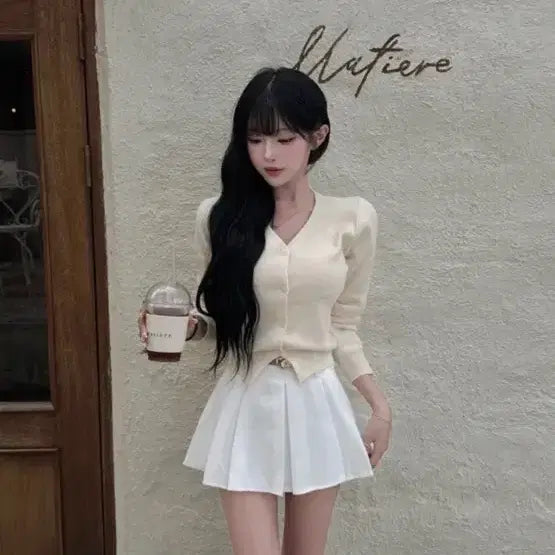 [BUNJANG] Ivory Black V-neck Knit Cardigan / 상태좋음) 블랙컬러 긴팔 니트 가디건 브이넥 봄가을 간절기