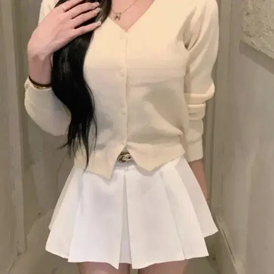 [BUNJANG] Ivory Black V-neck Knit Cardigan / 상태좋음) 블랙컬러 긴팔 니트 가디건 브이넥 봄가을 간절기