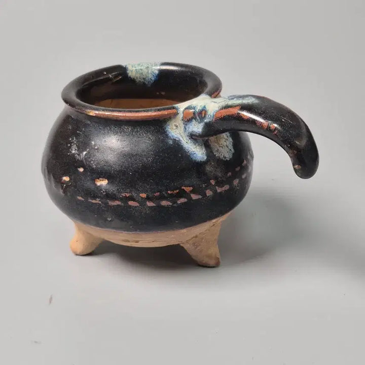 [SOLD OUT] 송금대 흑유 청반 삼족 조형호 중국도자기 골동품 고미술품 수집품 도자기