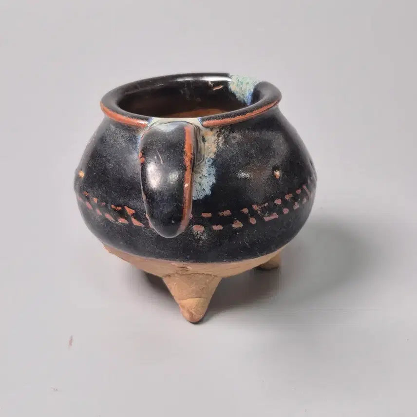 [SOLD OUT] 송금대 흑유 청반 삼족 조형호 중국도자기 골동품 고미술품 수집품 도자기