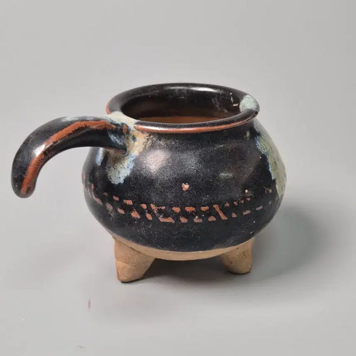 [SOLD OUT] 송금대 흑유 청반 삼족 조형호 중국도자기 골동품 고미술품 수집품 도자기