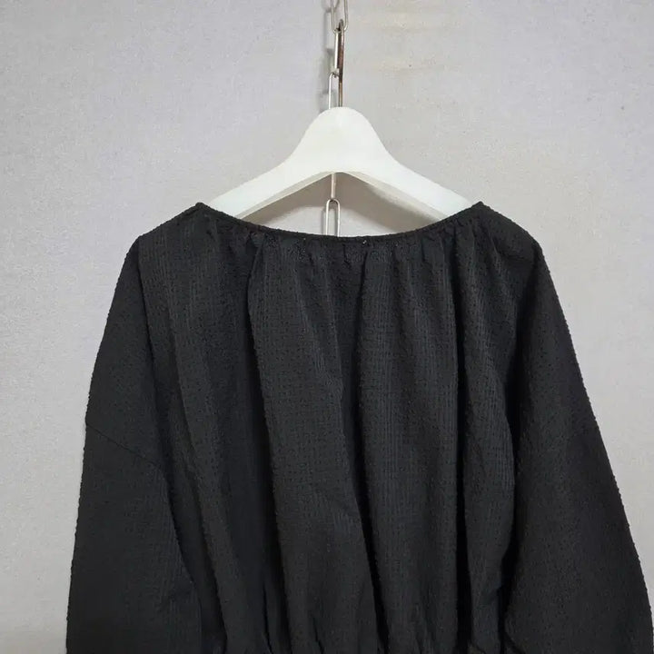 [BUNJANG] No Group or Member Specified / 지지미스타일소재 허리밴드 블라우스 F  n2062