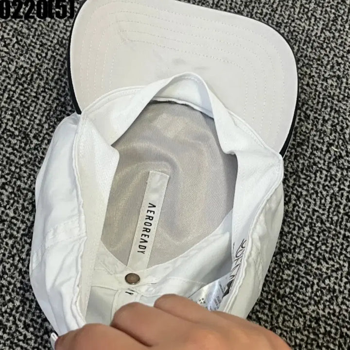 [BUNJANG] Adidas White Ball Cap / 아디다스 화이트 볼캡 모자 0220