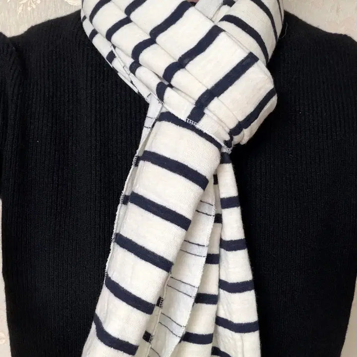 [BUNJANG] Saint James Style Muffler / 세인트제임스 스타일 머플러