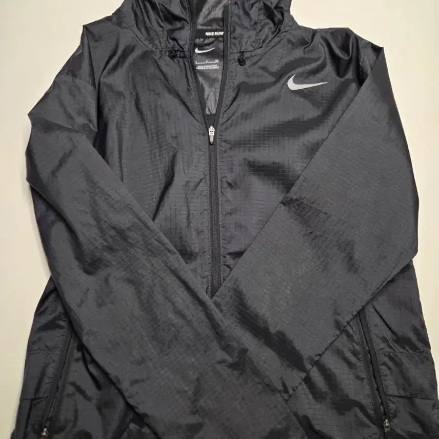 [BUNJANG] Nike Running Windbreaker Black / 나이키 런닝 바람막이 블랙