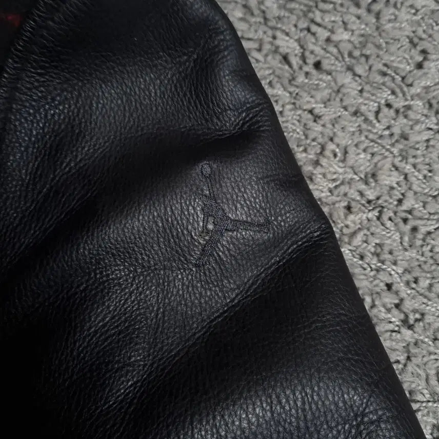 [BUNJANG] Nike Jordan Stadium Varsity Jacket / 나이키 조던 스타디움 바시티 자켓 야구점퍼 스타장 가죽 100 M 빈티지