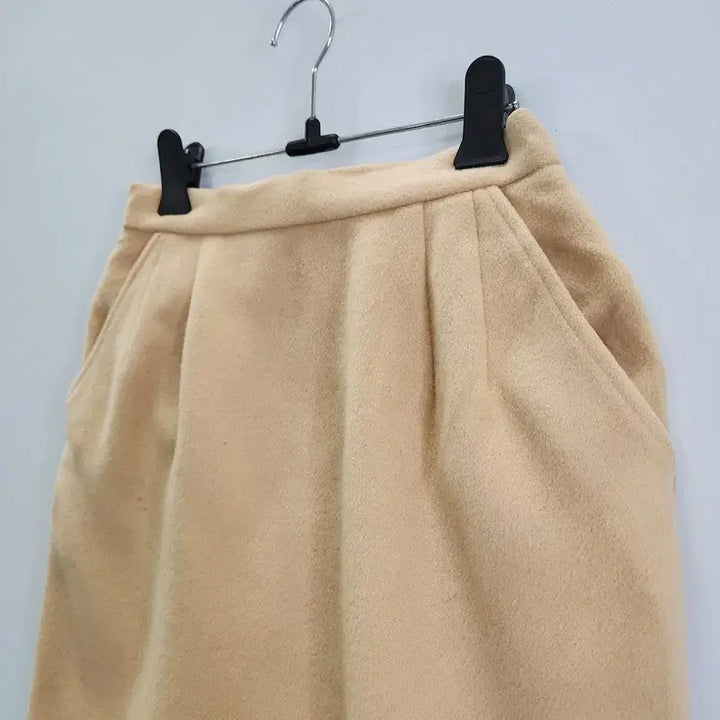 [BUNJANG] Wool Midi Skirt / 빈티지 페미닌 올드머니 도톰 울100 바닐라옐로우 핀턱 미디스커트