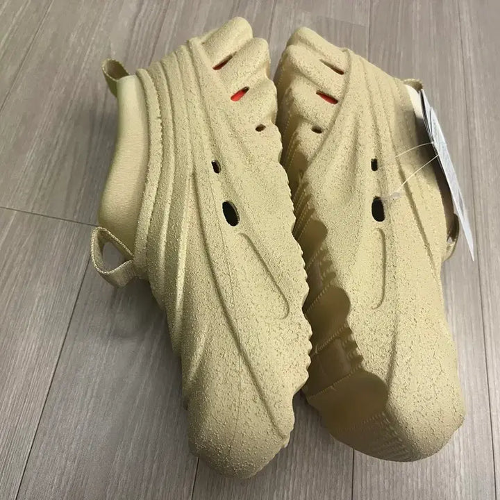 [BUNJANG] Crocs Echo Storm Beige 260 / 크록스 에코 스톰 베이지 260 새제품