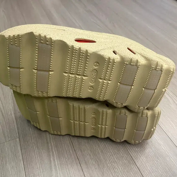 [BUNJANG] Crocs Echo Storm Beige 260 / 크록스 에코 스톰 베이지 260 새제품