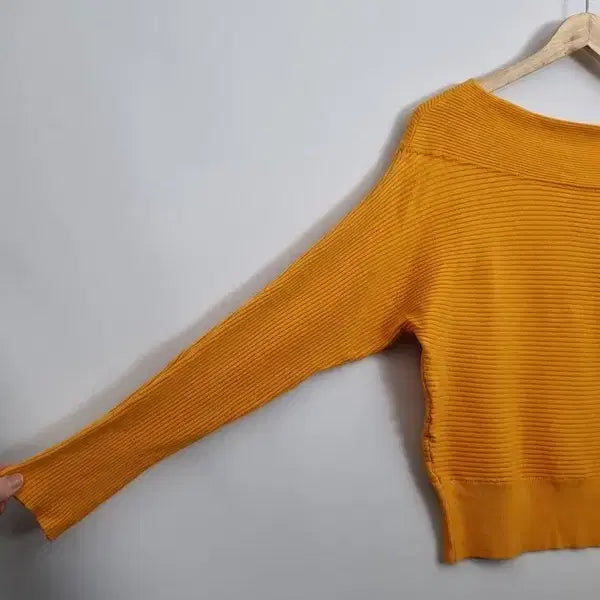 [BUNJANG] Maison de Papillon Orange Boat Neck Knit Top / Maison de Papillon 오렌지 보트넥 니트 [F] 리브드 니트