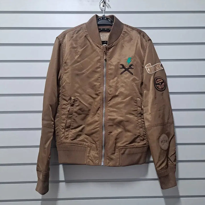[BUNJANG] EXR Beige Jacket (Size 66) / EXR 여성 베이지 귀욤점퍼66/옷장꾸미기