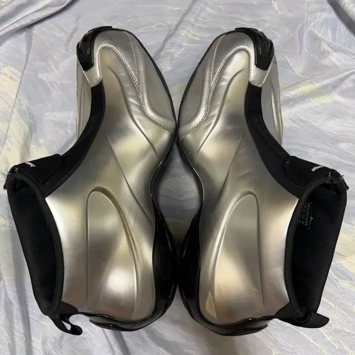 [BUNJANG] Basketball Sneakers Silver / [44] 발렌시아가 바스켓볼 스니커즈 실버