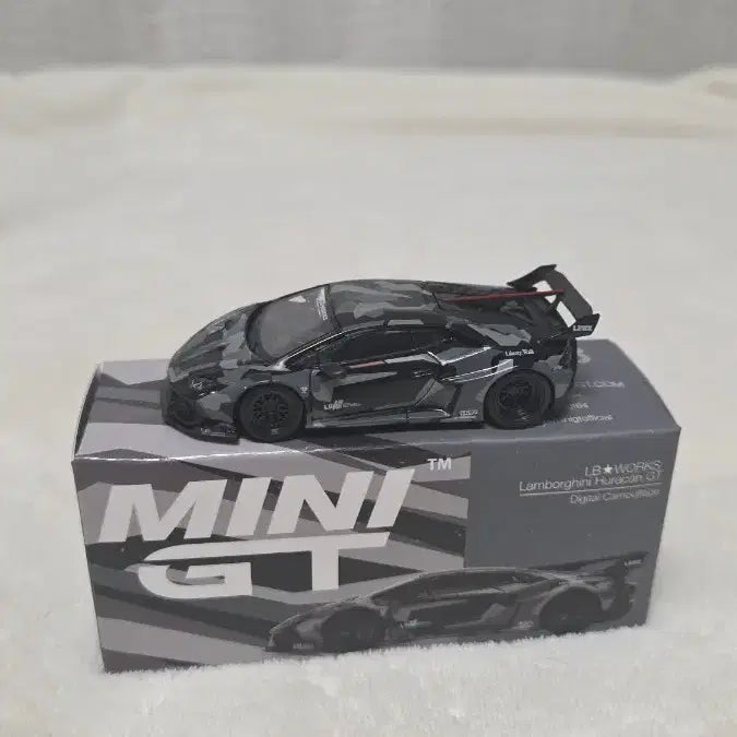 [BUNJANG] MINI GT Lamborghini Uracan Digital Camouflage 1/64 / MINI GT 람보르기니 우라칸 디지털 카모플라쥬 1/64