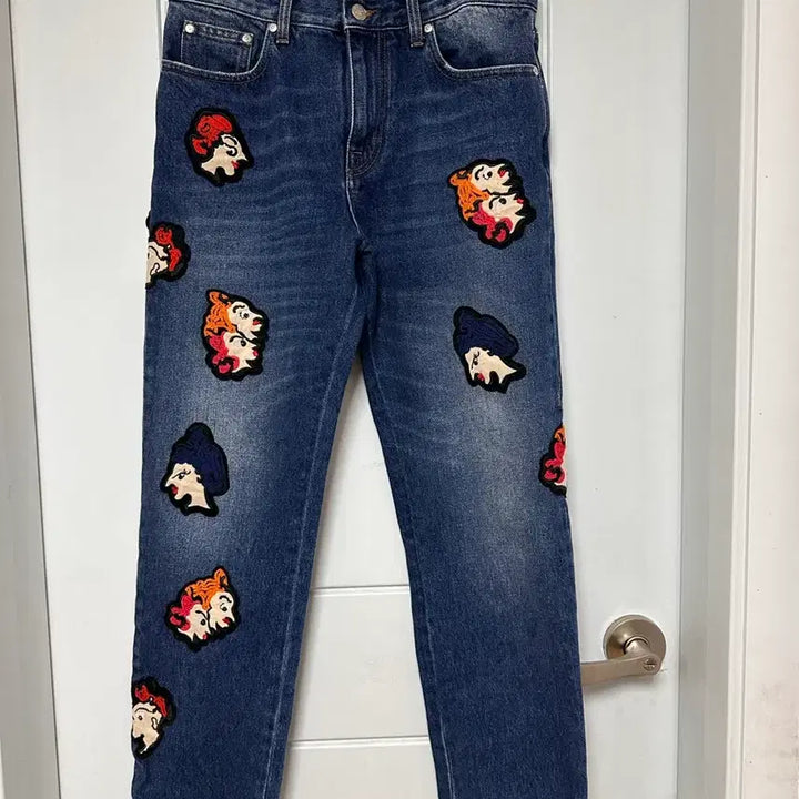 [BUNJANG] MSGM Denim Jeans (Size 66) / MSGM 캐릭터 자수 데님 청바지 66 강남 신세계구매 컨디션 최상