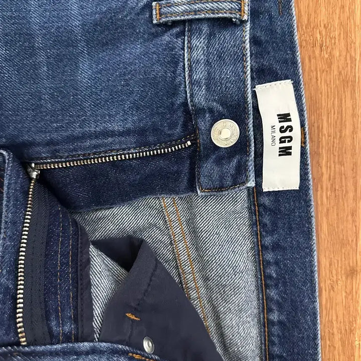 [BUNJANG] MSGM Denim Jeans (Size 66) / MSGM 캐릭터 자수 데님 청바지 66 강남 신세계구매 컨디션 최상