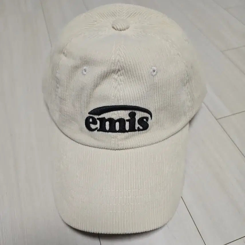 [BUNJANG] Emis Corduroy Ball Cap / emis 코듀로이 볼캡 그린/아이보리.