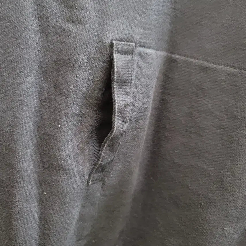 [BUNJANG] Stone Island Shadow Project Pocket T-Shirt / 스톤아일랜드 쉐도우프로젝트 포켓 맨투맨 티셔츠