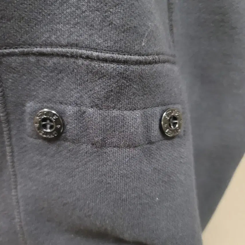 [BUNJANG] Stone Island Shadow Project Pocket T-Shirt / 스톤아일랜드 쉐도우프로젝트 포켓 맨투맨 티셔츠