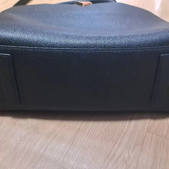 [BUNJANG] VINCIS Tote Bag / VINCIS 블랙 토트백 숄더백