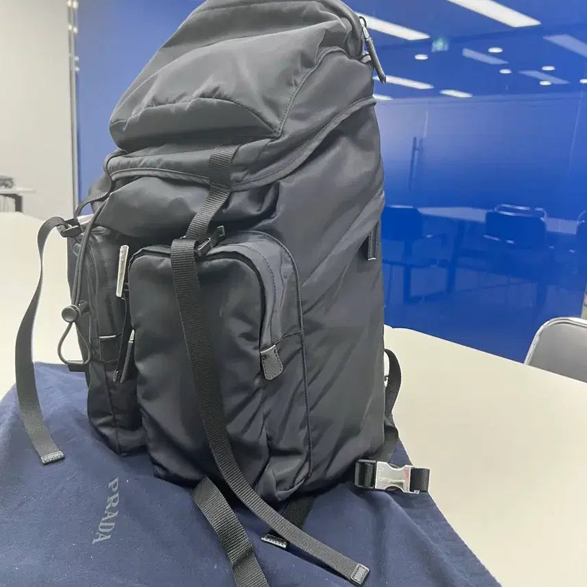 [BUNJANG] Prada Backpack / 프라다 백팩