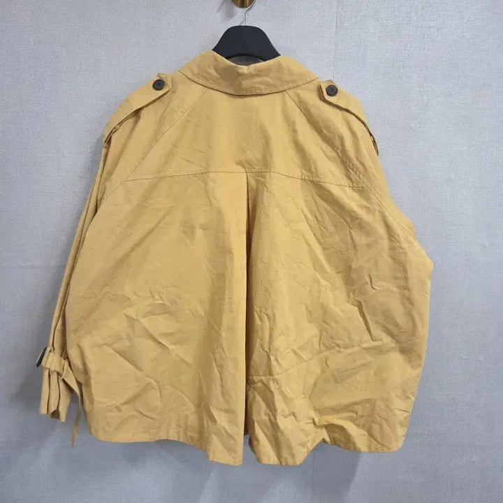 [BUNJANG] Vanavie Free Crop Two Button Jacket / 반에이크 여FREE 크롭 투버튼 자켓 L9898